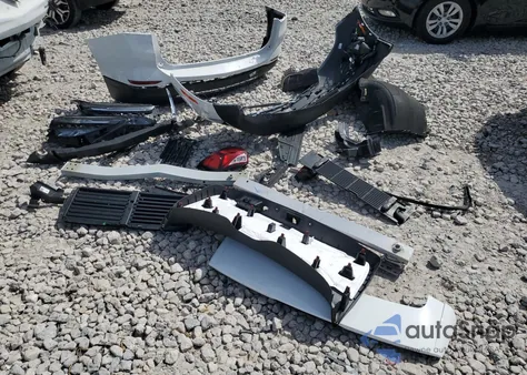 2024 Chevrolet Equinox Lt from USA, damaged, VIN 3GNAXUEG2RS236465